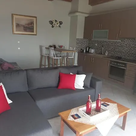 Ligonari Sea View Apartment Tarti Exterior photo